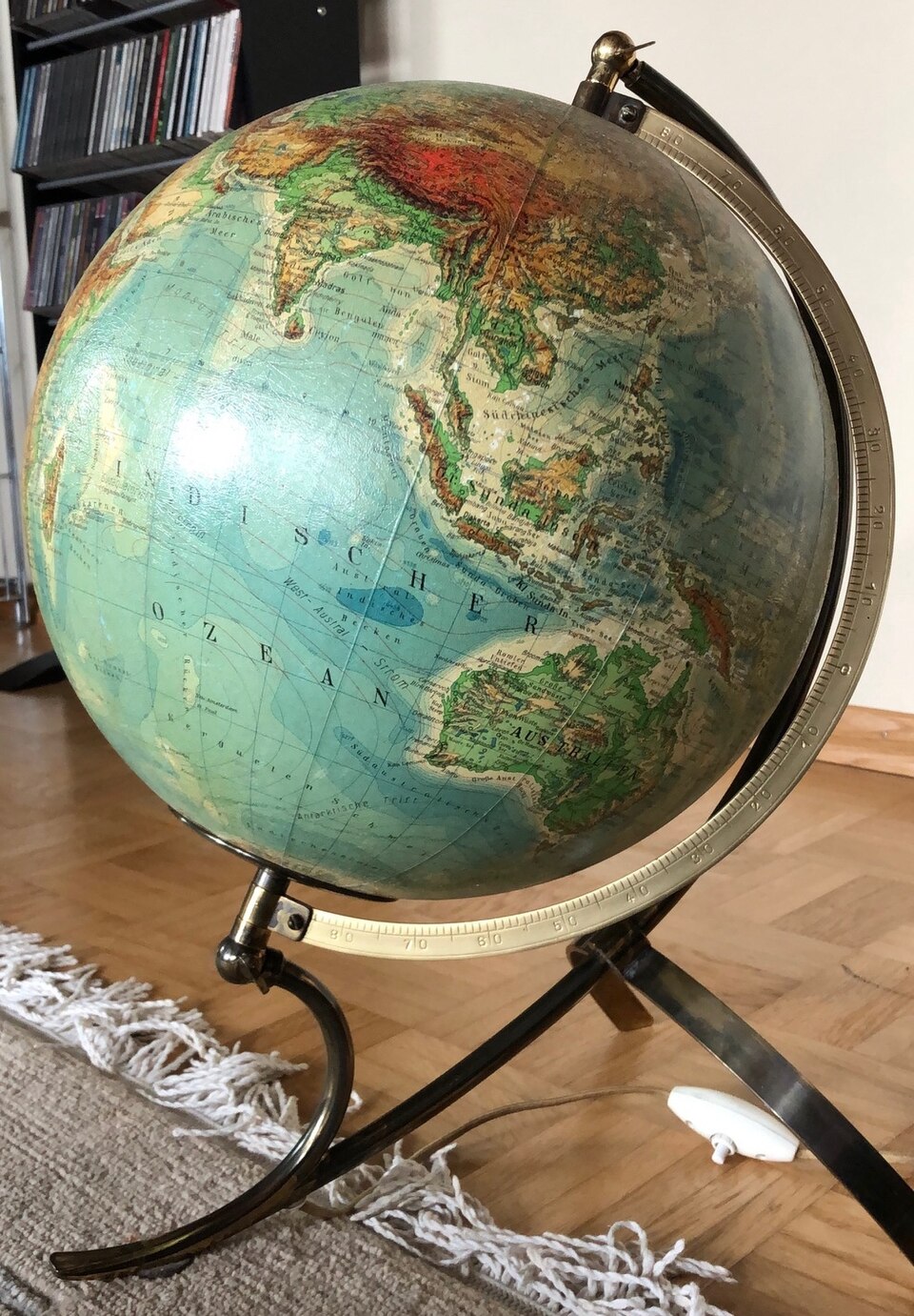 LIT7012M | World Globe Literature | 2025-26 SEM2 (Group A)